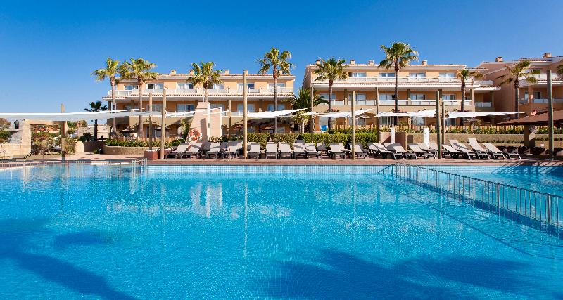 Insotel Cala Mandia Resort