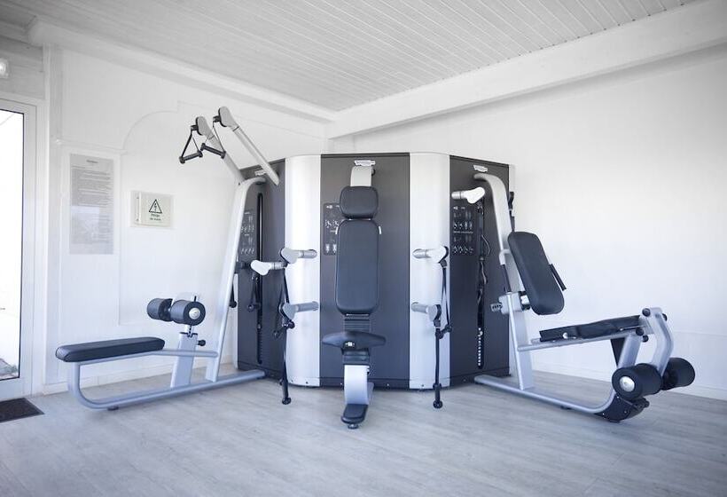 Отель Cegonha Country Club