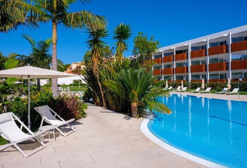 Malibu Foz Hotel   La Maison Younan