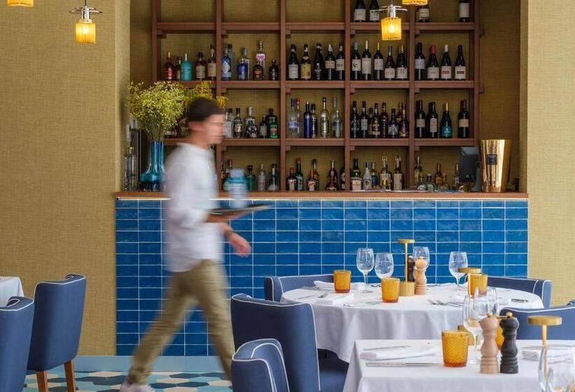 Malibu Foz Hotel   La Maison Younan