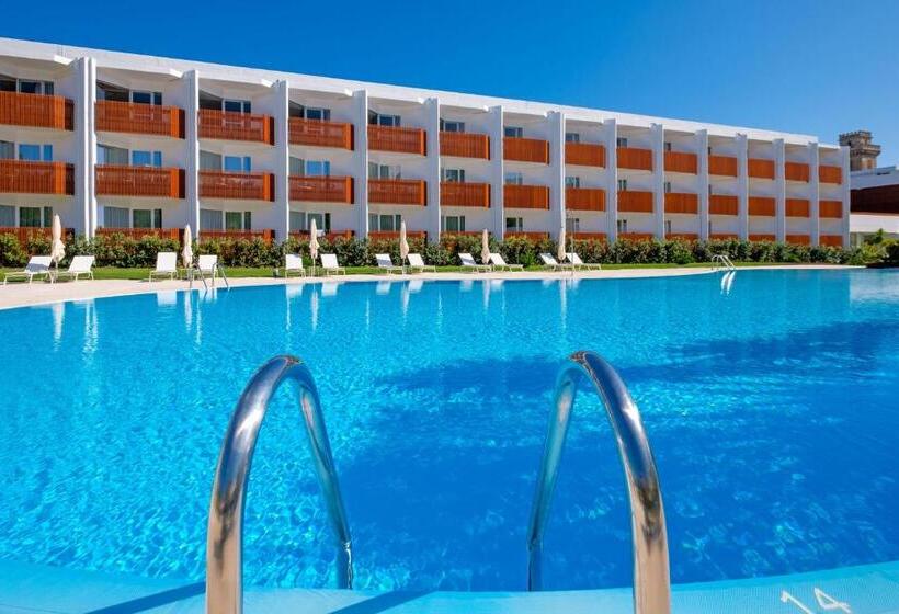 Malibu Foz Hotel   La Maison Younan