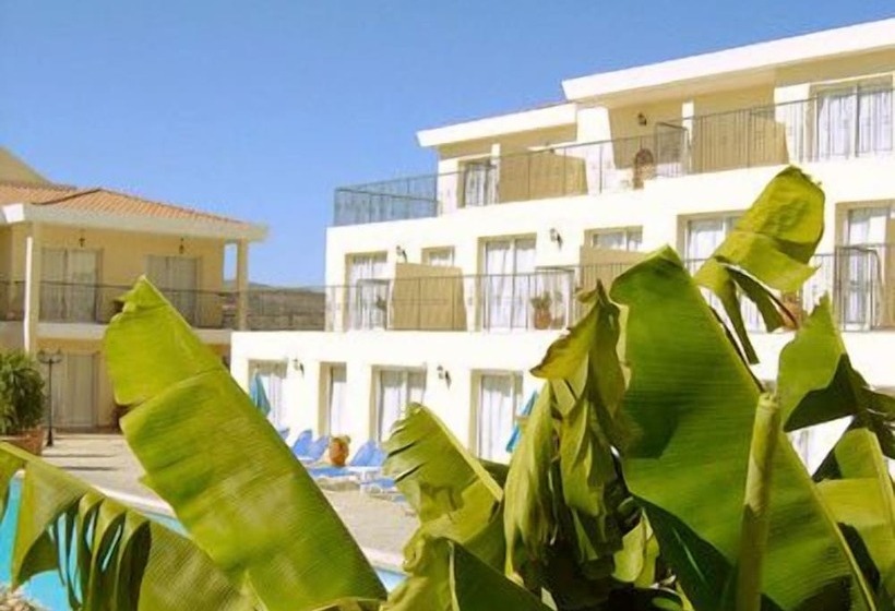 Nicki Holiday Resort