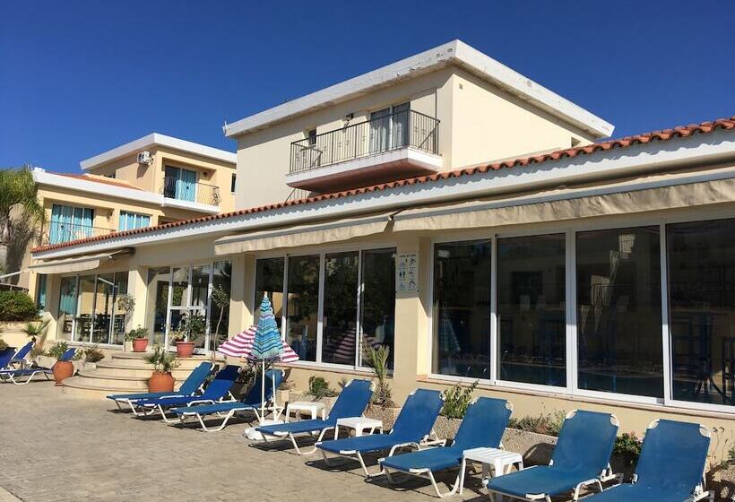 Nicki Holiday Resort