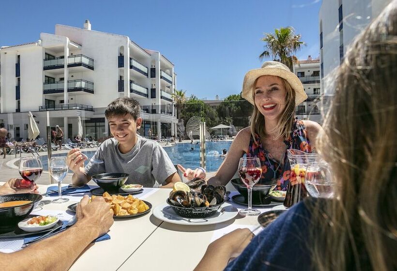 Pins Platja Apartments