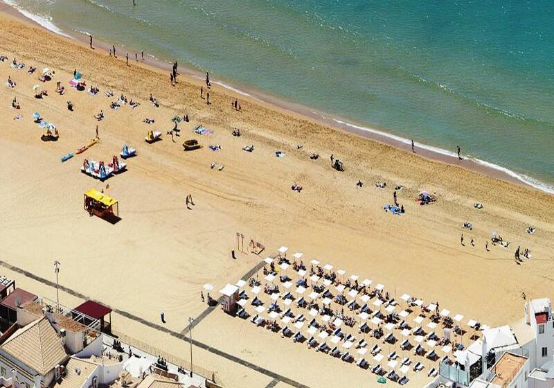레지던스 Albufeira Beach Hotel By Kavia