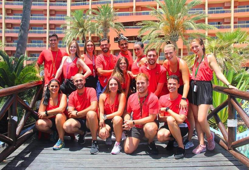 Sunset Beach Club Hotel Apartments