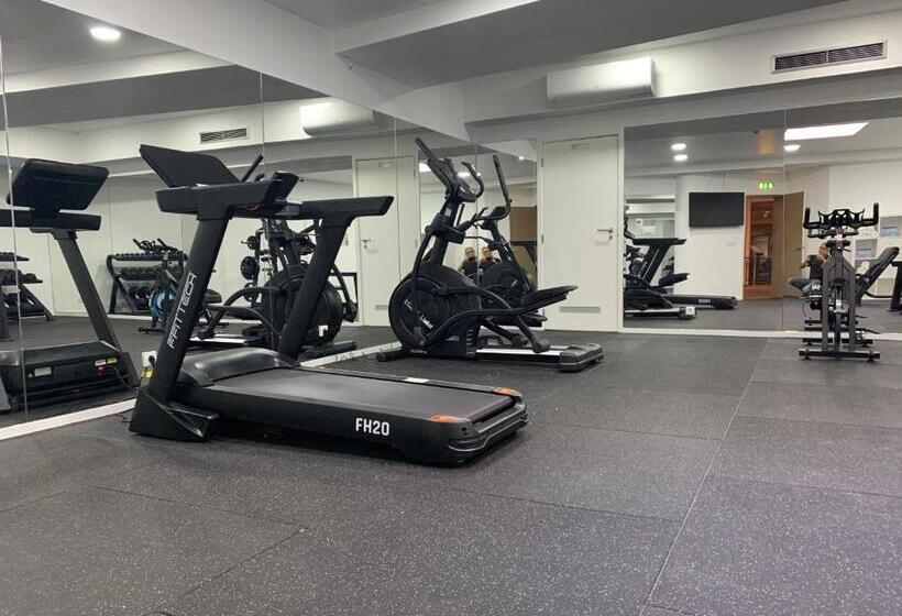 The One Grand Hotel da Póvoa