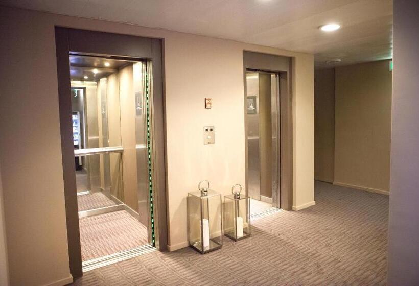 The One Grand Hotel da Póvoa