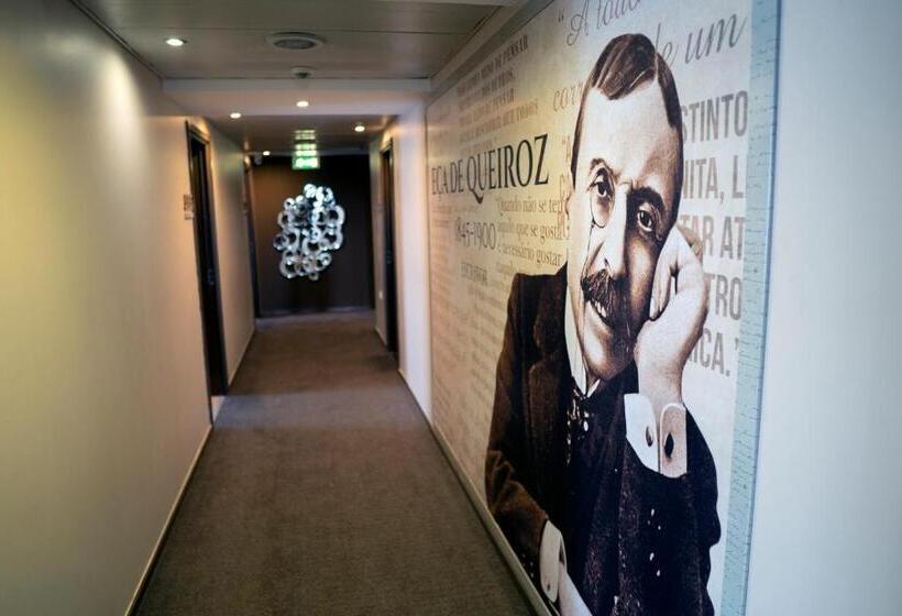 The One Grand Hotel da Póvoa