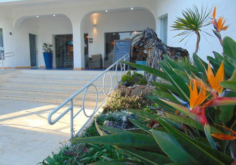 Vila Senhora da Rocha