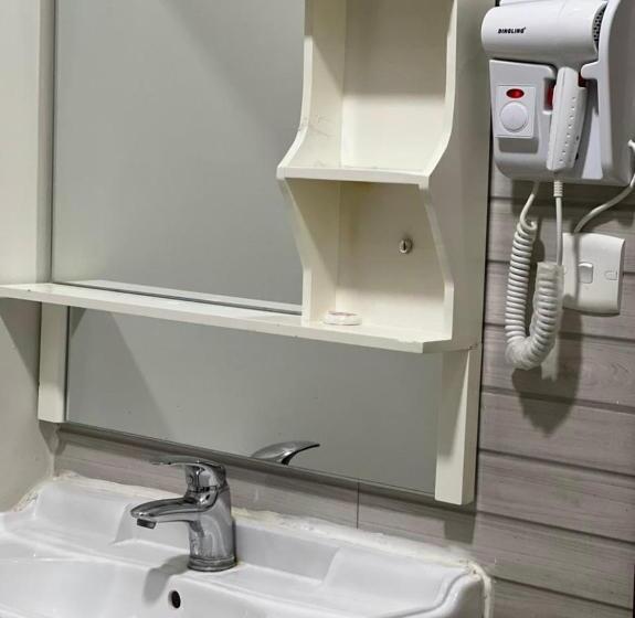 سويت ان العلا للشقق المفروشة الخاصة Sweet In Alula Apartments And Organizing Tours