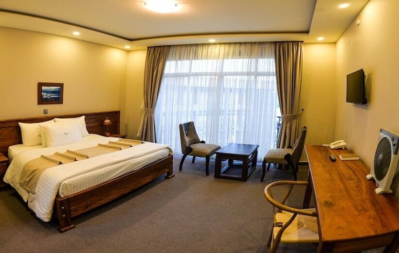 تختخواب و صبحانه Maple Leaf