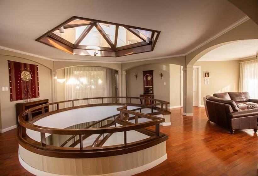 هتل Boutique Rosario Sur