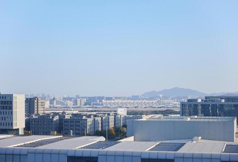 Отель Courtyard By Marriott Xiamen