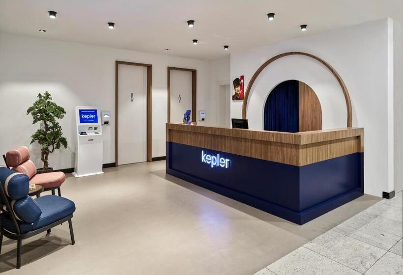 カプセルホテル Kepler Club Sabiha Gökçen Airport International Transit Area