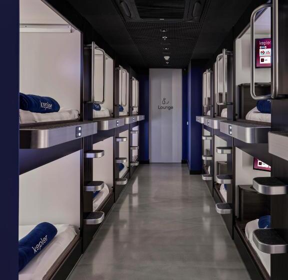 カプセルホテル Kepler Club Sabiha Gökçen Airport International Transit Area