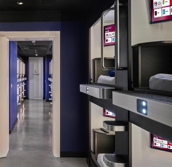 カプセルホテル Kepler Club Sabiha Gökçen Airport International Transit Area