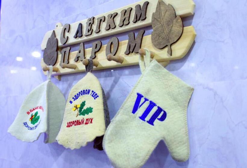 בית מלון כפרי Dendi Plaza