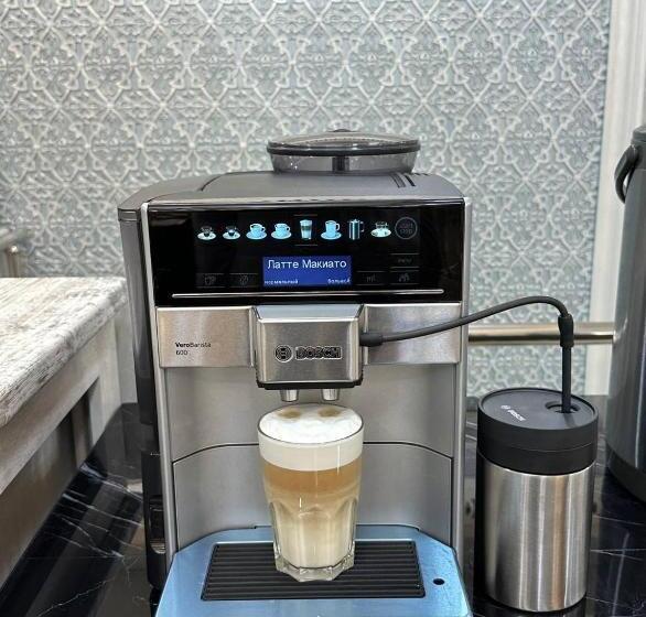 בית מלון כפרי Dendi Plaza