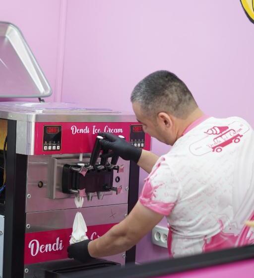 فندق Dendi Plaza