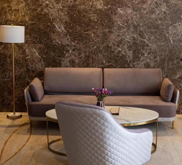 هتل Diamond Prishtina