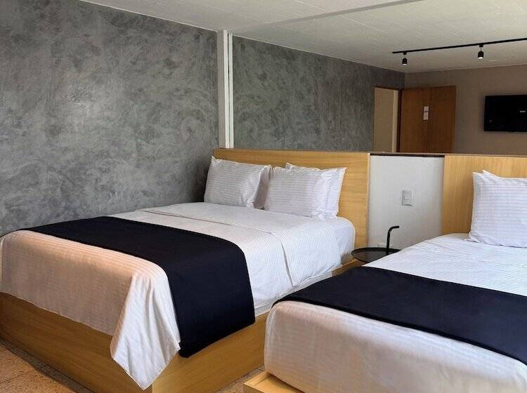 호텔 Cardedeu Express