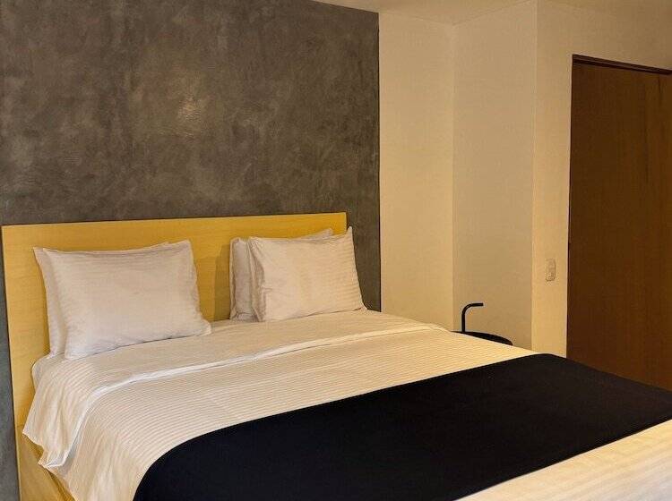 호텔 Cardedeu Express