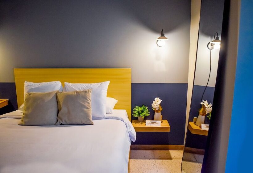 호텔 Cardedeu Express