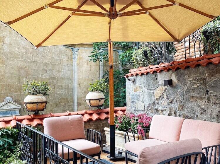 호텔 Gallery 37 Powered By Aston