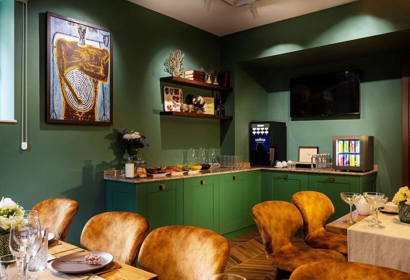 호텔 Gallery 37 Powered By Aston