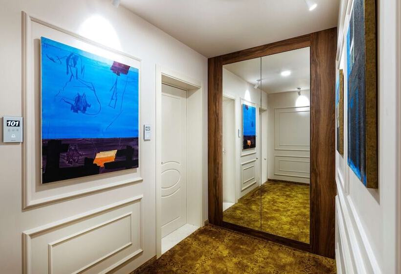 호텔 Gallery 37 Powered By Aston