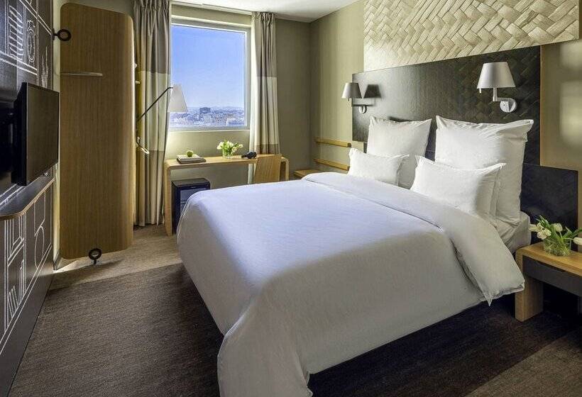هتل Ibis Jeddah City Center