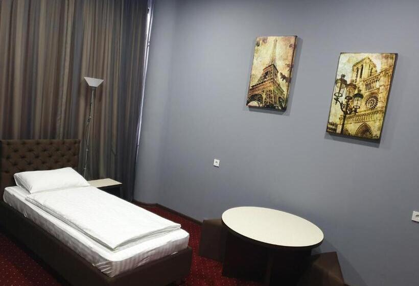 בית מלון כפרי Lex Trend