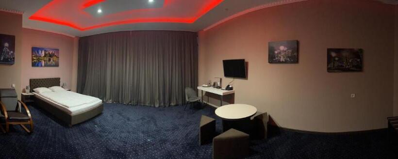 בית מלון כפרי Lex Trend