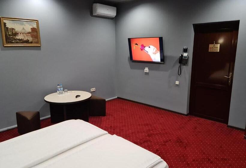 בית מלון כפרי Lex Trend