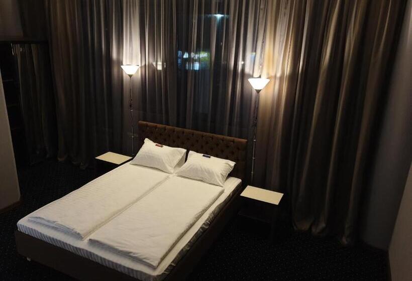 בית מלון כפרי Lex Trend