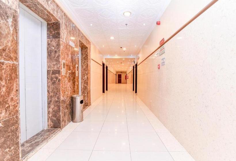 ホテル Oyo 219 Dewan Al Mokhtar For Furnished Apartments