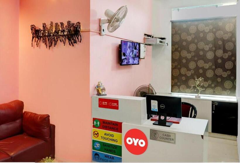 Hotel Oyo 29308 Virasat Shaheed Path Inn