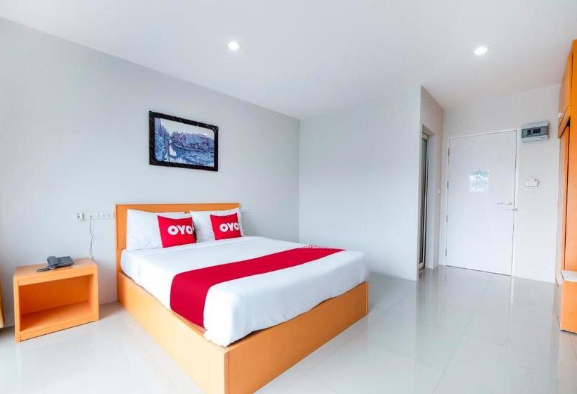 호텔 Oyo 689 Treeyapat Place