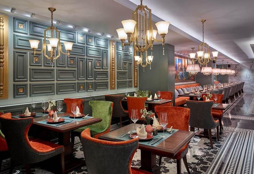 هتل Peridot Grand Luxury Boutique