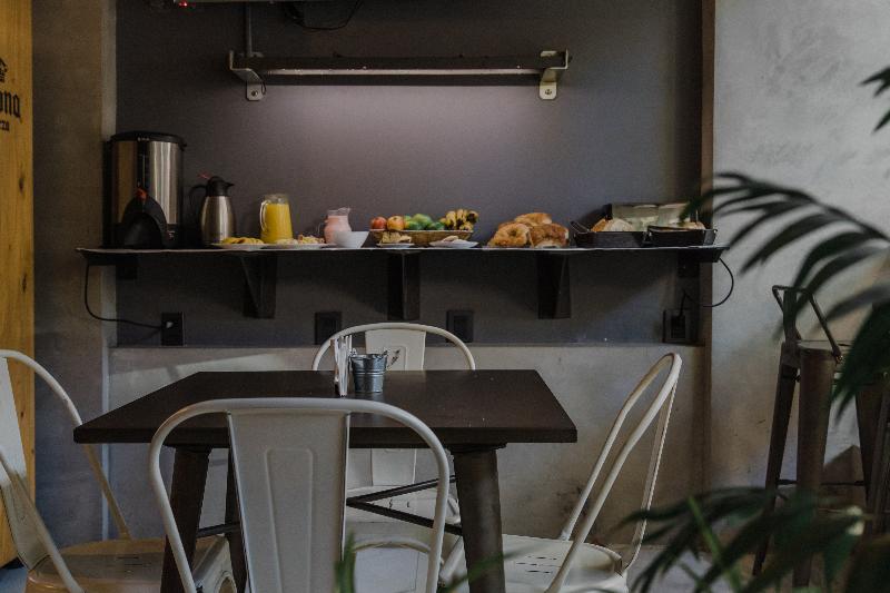 Quijano Hotel Aparts & Suites