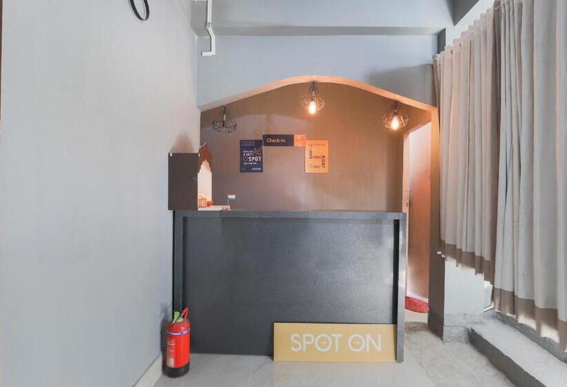 ホテル Spot On 64662 Hill View Guest House