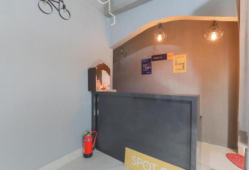 ホテル Spot On 64662 Hill View Guest House