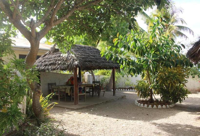 בית מלון כפרי Ten Degrees South