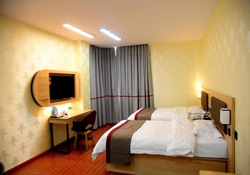 בית מלון כפרי Thank Inn Plus  Maoming Huazhou City Station Road