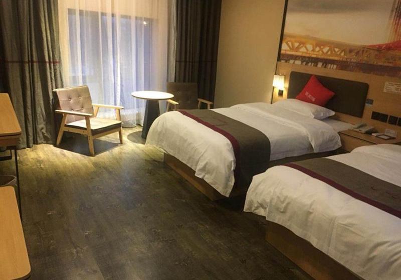 Thank Inn Chain Hotel Sichuan Guang An Yuechi Rongxinyue City