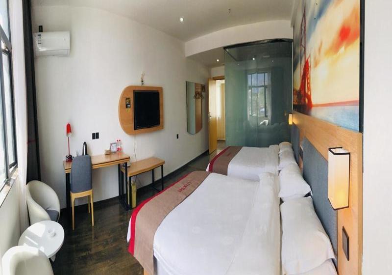 Thank Inn Chain Hotel Tibet Shigatse Sangzhuzi District Intersection Of Race Course