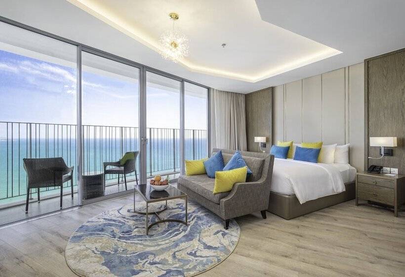 هتل The Empyrean Nha Trang