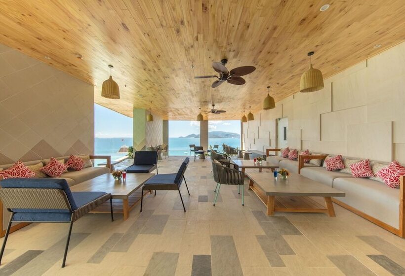 هتل The Empyrean Nha Trang