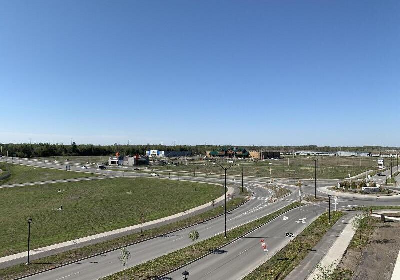 ホテル Wingate By Wyndham Kanata West Ottawa